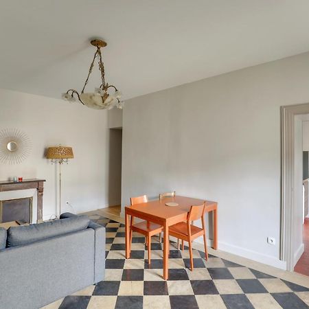 Le Richelieu Apartment แวร์ซาย ภายนอก รูปภาพ