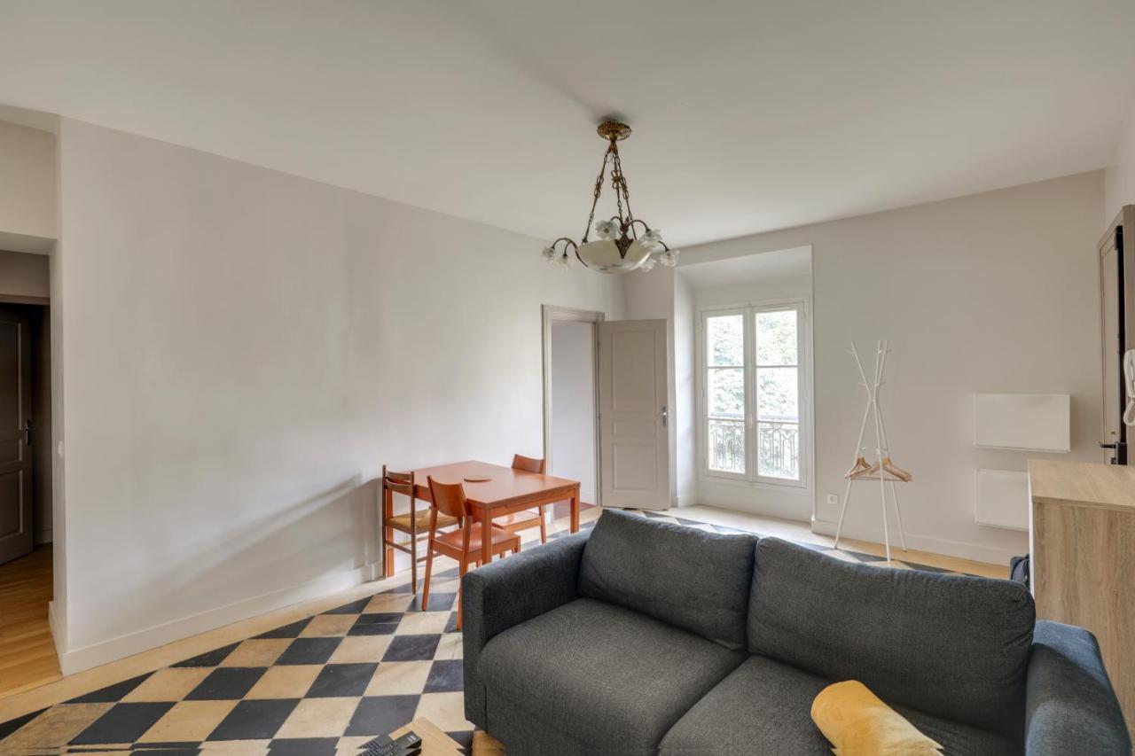 Le Richelieu Apartment แวร์ซาย ภายนอก รูปภาพ